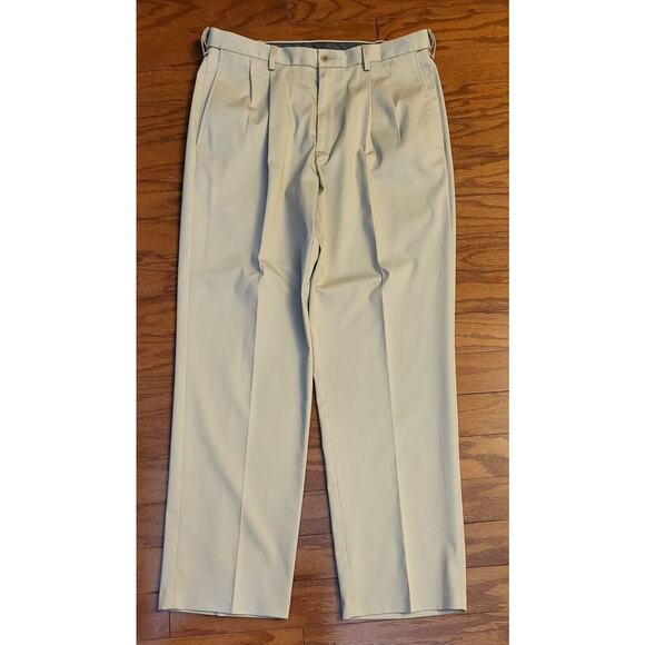 Haggar Mens Premium No-Iron Tan/Brown Khaki Classic-Fit Pants~34x32 - Picture 1 of 16